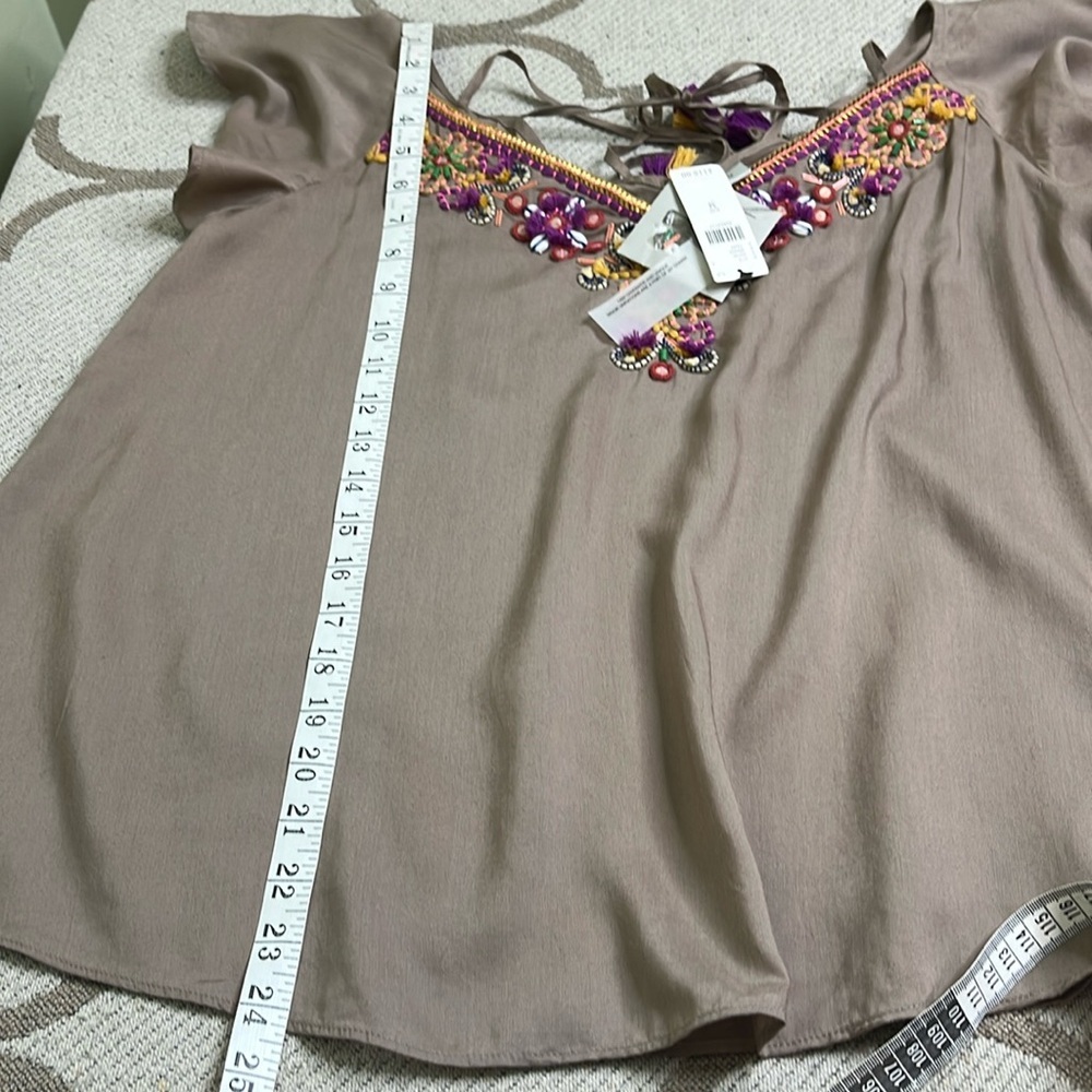 anthropologie blank london taupe tie neck beaded neckline flutter sleeve top - Picture 17 of 17